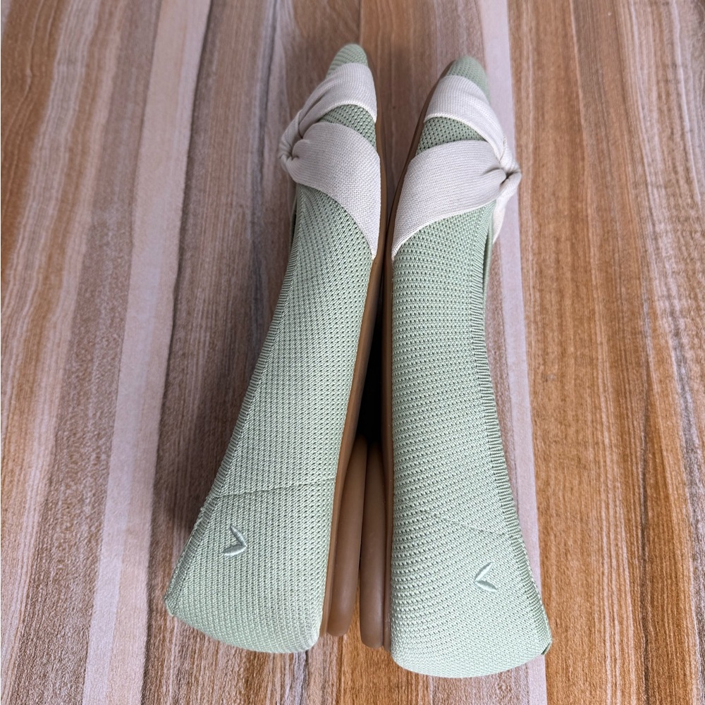 Vivaia Almond-Toe Knotted Flats (Bibi) Matcha/Ivory Cream Flats US Size 10 - Picture 6 of 11